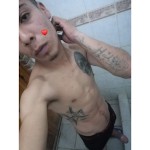 El que complace a tu mujer