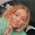 صورة المستخدم الرمزية