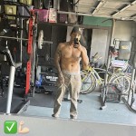 صورة المستخدم الرمزية