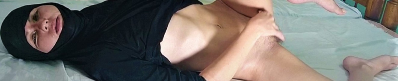 AmateurArabCouple