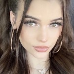 صورة المستخدم الرمزية