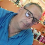 صورة المستخدم الرمزية