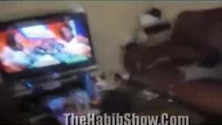 Fine ass lil bich fuckng in the spot