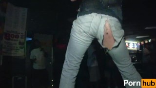 WILD WET T 10 - Scene 6