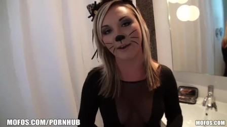 Mofos- Addison is one hot pussy cat