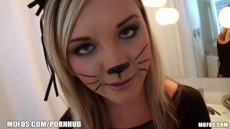 Mofos- Addison is one hot pussy cat