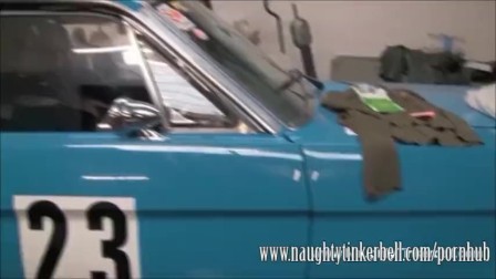 Cute blonde gets a full hardcore pussy service at her local garage