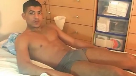 French arab str8 guy serviced his huge cock by me despite of him !