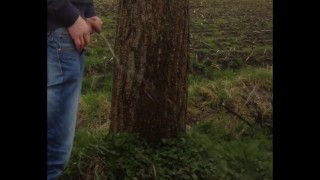 I'M PEEING IN PUBLIC - 3