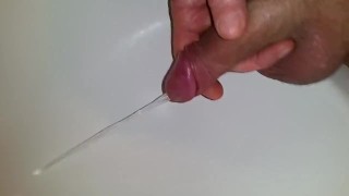 Pissing & Cumshot !!!