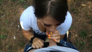 outdoor blowjob with messy facial