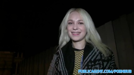 PublicAgent Blonde Russian loves a public fuck