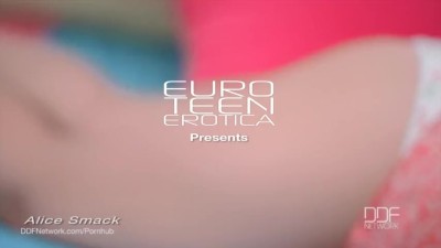 Russian teen Alice smack double penetrates herself to a spasmic ...