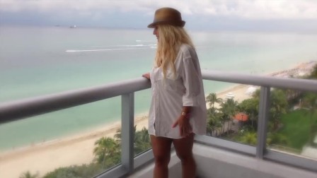 Balcony Passion with Huge tits and Wet Pussy Miami Beach