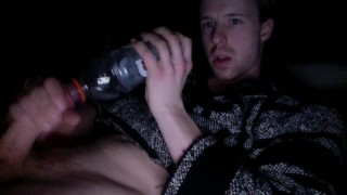 Fan Requested Vid: jerkin off in2 Gatorade bottle