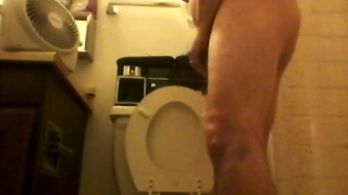 LOTS OF GOOD PEEING ★★