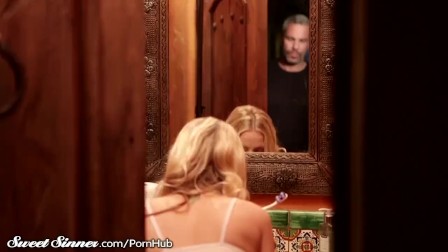 Karla Kush Turned on by Peeping Daddy