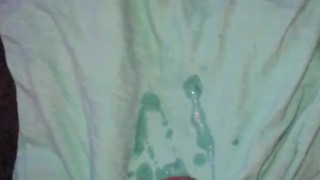 Me Masturbating and Cumming while recording myself
