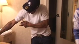 34hotail - Scene 1
