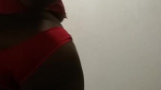 Sexy ebony Bbw twerking and jiggling that ass