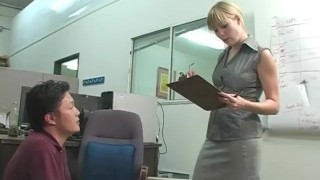 bossy bitches - Scene 2