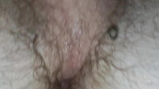 Fingering my cumfilled hole