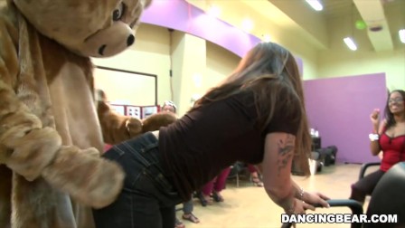 Party in the Salon with The One and Only DANCING BEAR! (db8979)