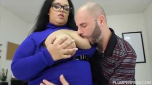 Sexy Big Booty Office Babe Nirvana Lust