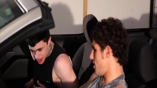 SMOKIN - Scene 3