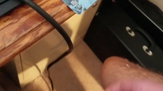 I cum all over my floor and leg