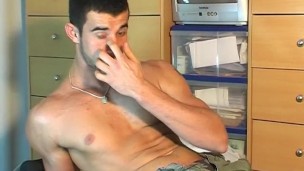 Marc innocent delivery guy serviced his big cock by a guy!