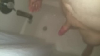 quick cum in the shower