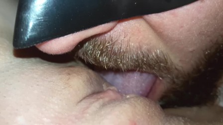 amateur pussy licking orgasm