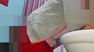 Italian Girl stinky fart in man face pt2