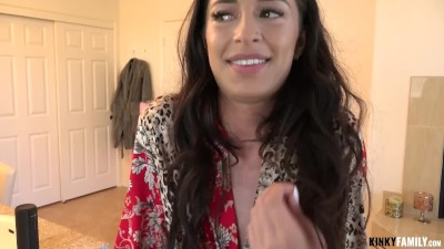 Kinky Family - Stepsis obsessed with my dick