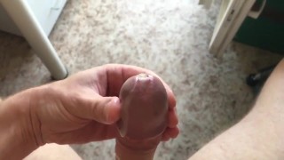 Cumshot in slowmotion