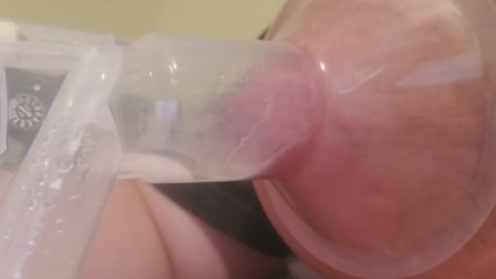 Electric breast pumping my tits