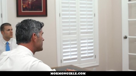 MormonGirlz-Submissive teen Gets Fucked on Desk