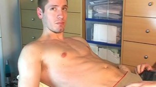 Arnaud innocent delivery guy gets wanked his hard cock by a guy