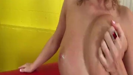 WANKZ- Big Titty Carli Banks