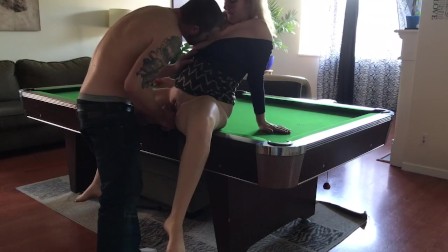 Blond loses in pool but still sinks balls