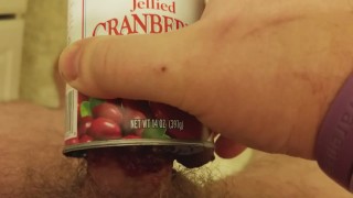 Givin' That Cranberry Sauce An "Ocean Spray" In The Can (Thanksgiving 2017)