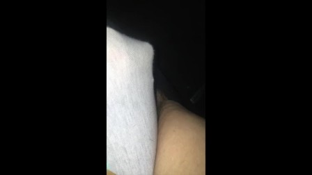 19yr amateur playing with dripping wet pussy in the car and cumming hard