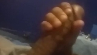 Quick vid of me strokin my huge dick