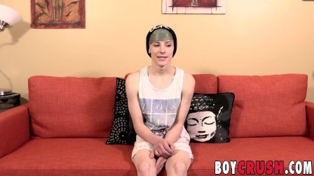 Lil homo Chris Summers gives a sexy interview before wanking