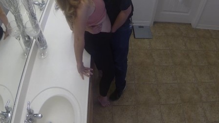 Thick girl fucked on the counter from front and behind