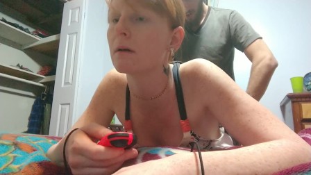 She takes a big dick while playing nintendo