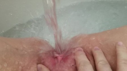 Quick Orgasm by Water in Tub