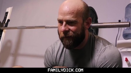 ❤️FamilyDick-Older tattooed muscle daddy coaches virgin stepson on thick cock