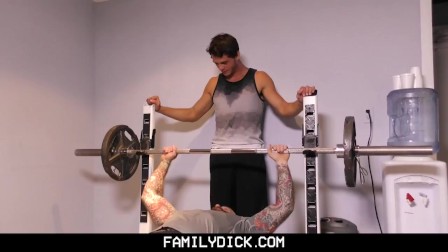 ❤️FamilyDick-Older tattooed muscle daddy coaches virgin stepson on thick cock